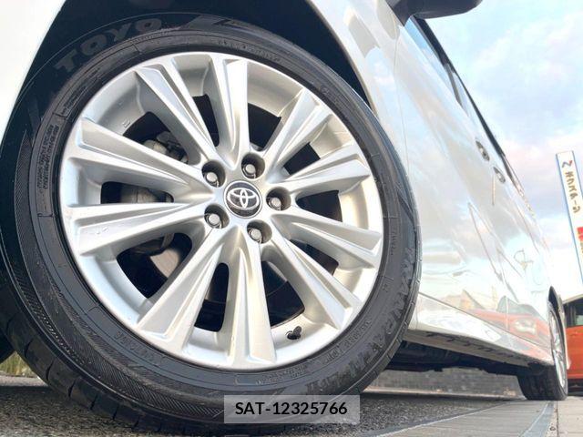 Toyota VELLFIRE 2019-08 8146909-13