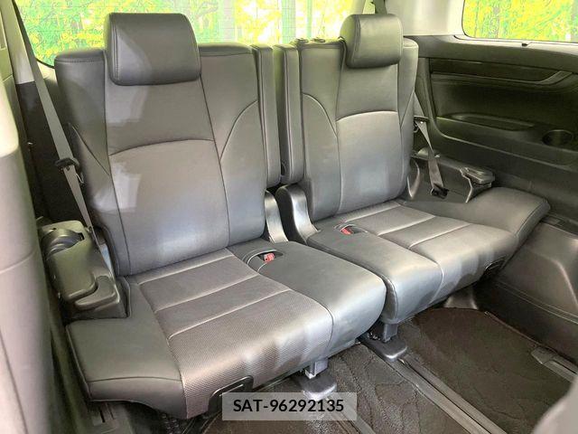Toyota VELLFIRE 2018-02 8146908-9