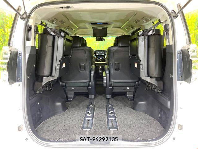 Toyota VELLFIRE 2018-02 8146908-10