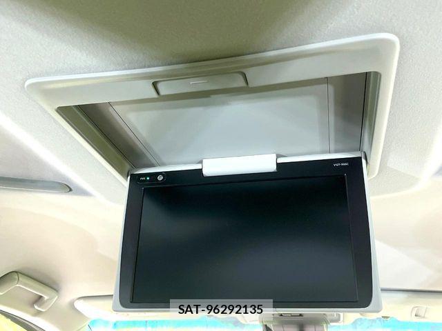 Toyota VELLFIRE 2018-02 8146908-4