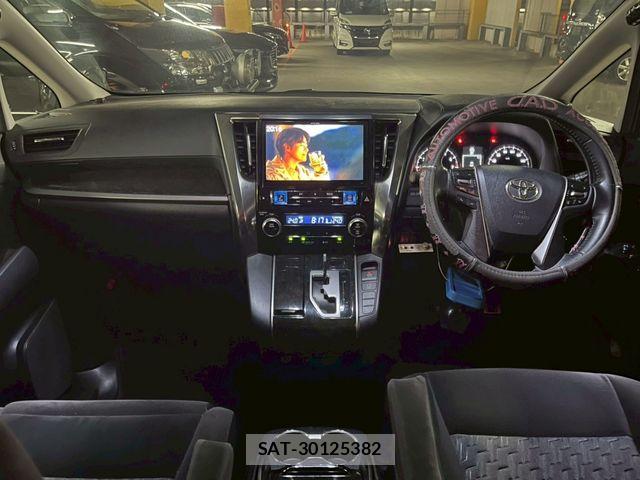 Toyota VELLFIRE 2016-05 8159454-13