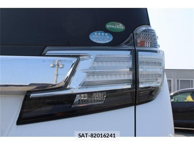 Toyota VELLFIRE 2015-03 8159446-24