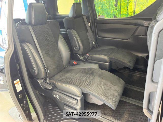 Toyota VELLFIRE 2020-05 8159441-8