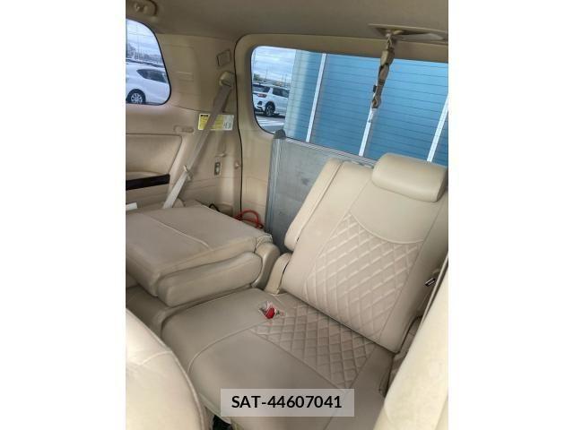 Toyota VELLFIRE 2013-10 8159455-12