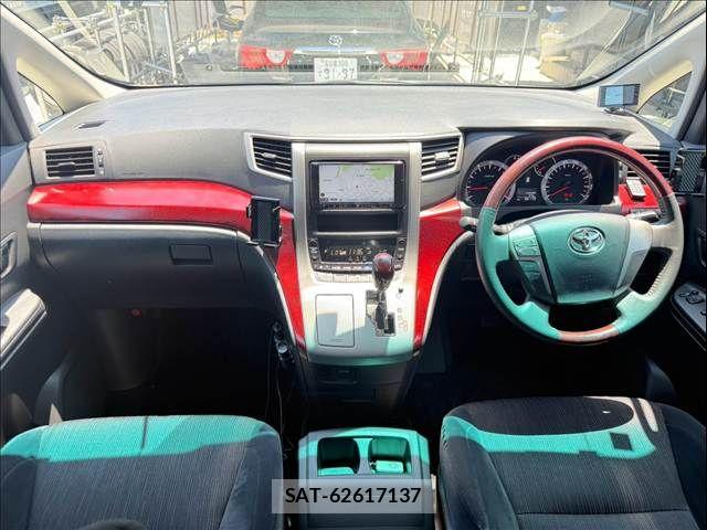Toyota VELLFIRE 2009-06 8210805-9