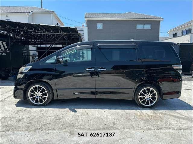Toyota VELLFIRE 2009-06 8210805-7