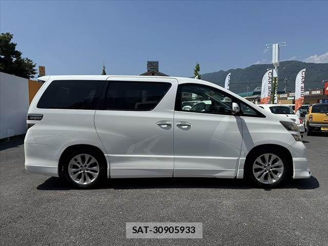 Toyota VELLFIRE 2009-09 8210804-11