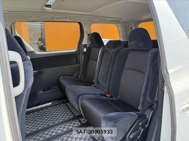 Toyota VELLFIRE 2009-09 8210804-17