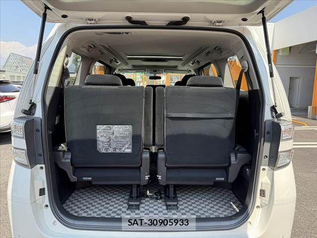 Toyota VELLFIRE 2009-09 8210804-19