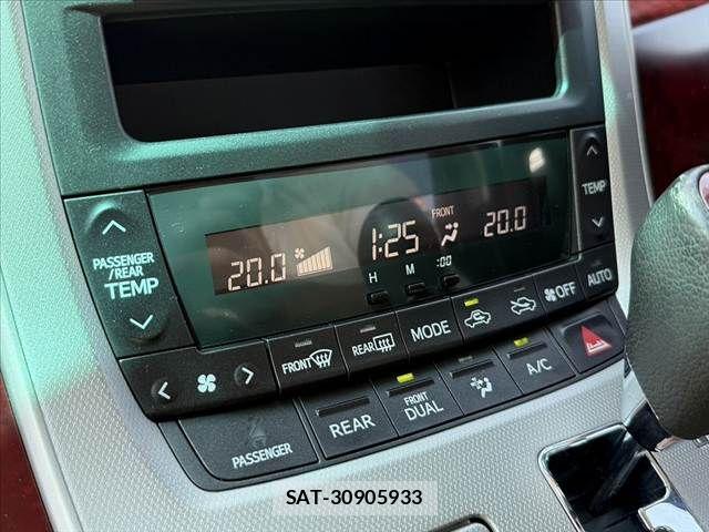Toyota VELLFIRE 2009-09 8210804-21