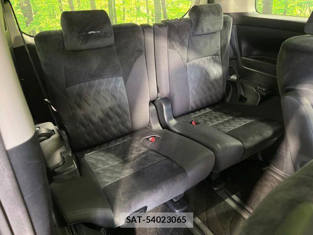 Toyota VELLFIRE 2018-10 8210785-9