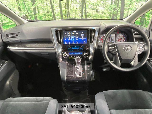 Toyota VELLFIRE 2018-10 8210785-1