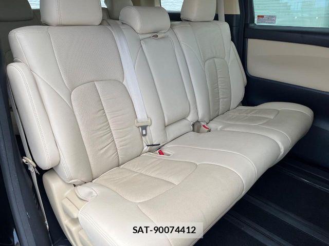 Toyota VELLFIRE 2015-06 8210797-9