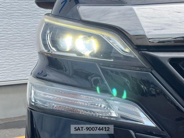 Toyota VELLFIRE 2015-06 8210797-12