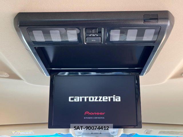 Toyota VELLFIRE 2015-06 8210797-5