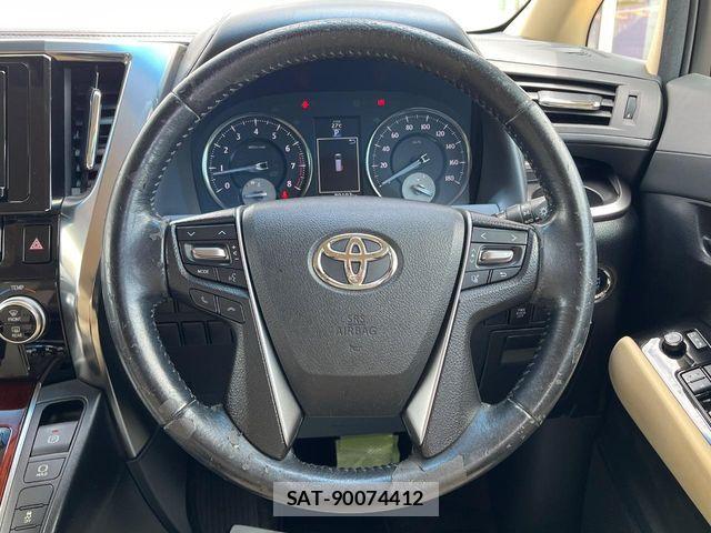 Toyota VELLFIRE 2015-06 8210797-7