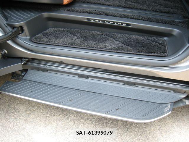 Toyota VELLFIRE 2025-08 8210769-10