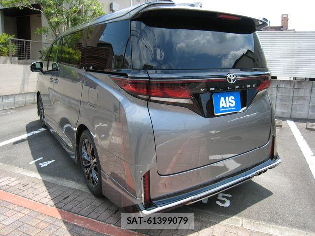 Toyota VELLFIRE 2025-08 8210769-6