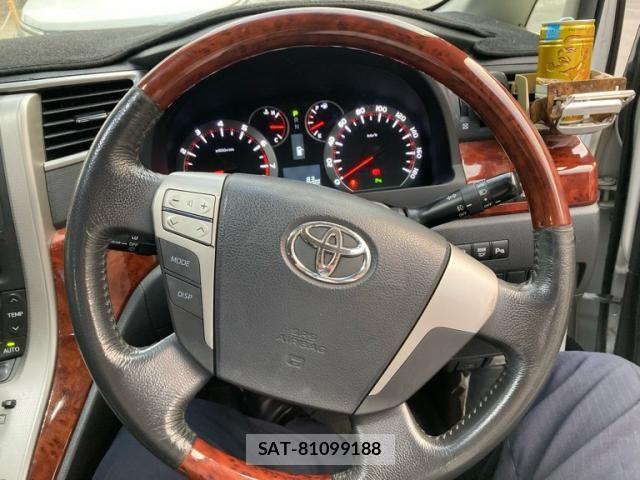 Toyota VELLFIRE 2009-11 8210808-19