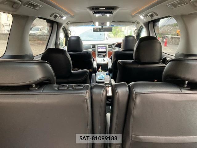 Toyota VELLFIRE 2009-11 8210808-8