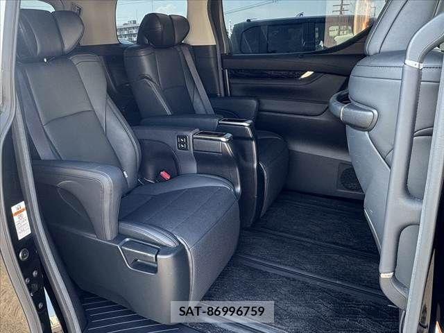 Toyota VELLFIRE 2019-08 8210776-18