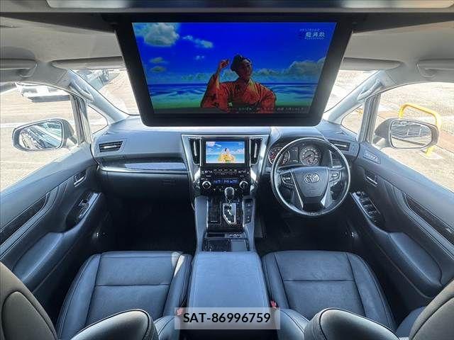 Toyota VELLFIRE 2019-08 8210776-1