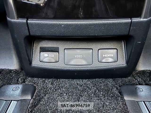 Toyota VELLFIRE 2019-08 8210776-26