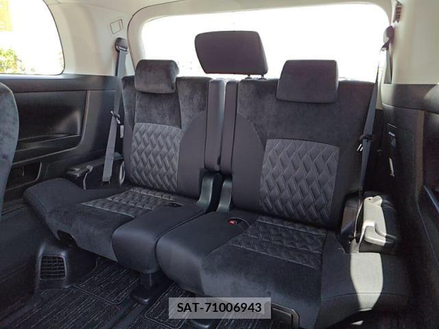 Toyota VELLFIRE 2019-07 8210778-23