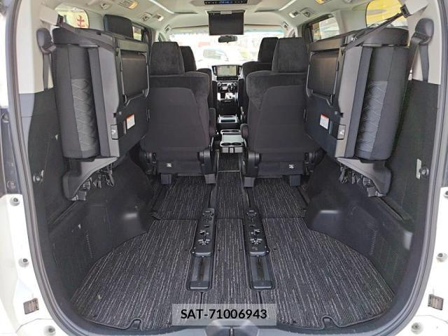 Toyota VELLFIRE 2019-07 8210778-26
