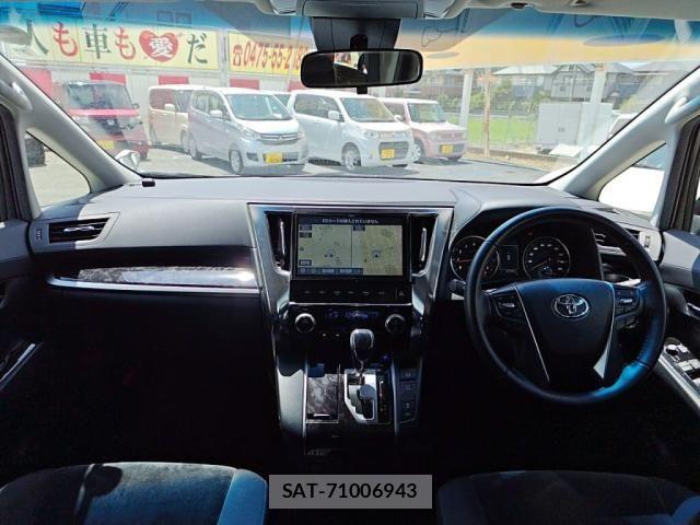 Toyota VELLFIRE 2019-07 8210778-2