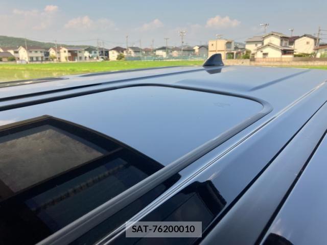 Toyota VELLFIRE 2025-08 8210771-17