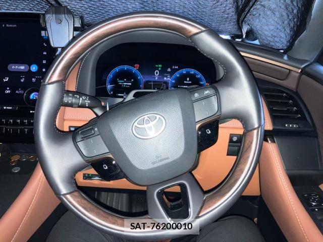 Toyota VELLFIRE 2025-08 8210771-23