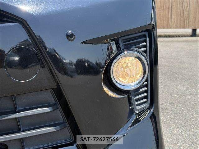 Toyota VELLFIRE 2012-07 8210803-16