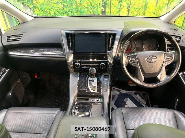 Toyota VELLFIRE 2019-06 8210774-1