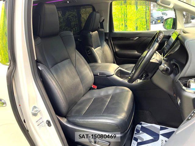 Toyota VELLFIRE 2019-06 8210774-7