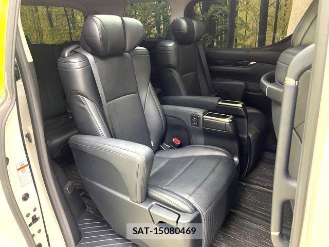 Toyota VELLFIRE 2019-06 8210774-8