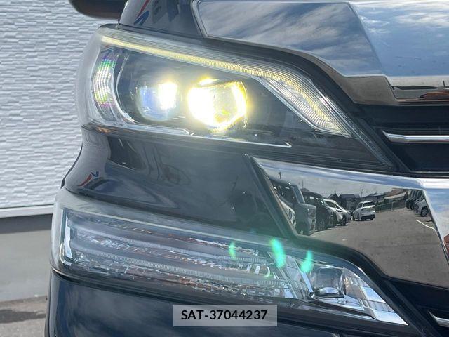Toyota VELLFIRE 2015-07 8210798-11