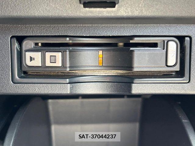 Toyota VELLFIRE 2015-07 8210798-3