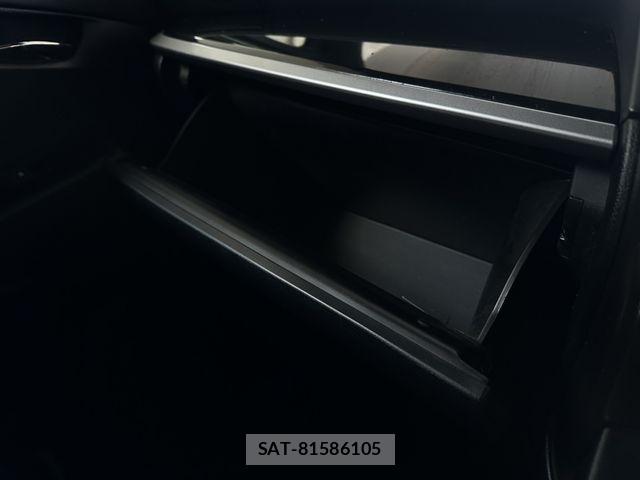 Toyota VELLFIRE 2017-01 8210790-16