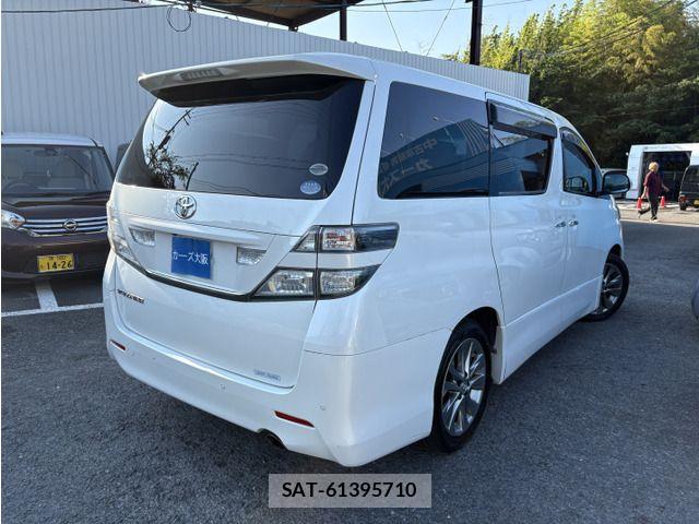 Toyota VELLFIRE 2010-10 8210807-2
