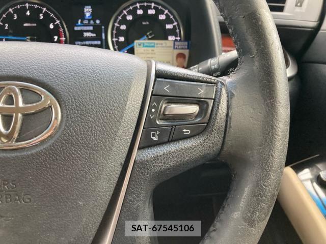 Toyota VELLFIRE 2015-05 8210801-18