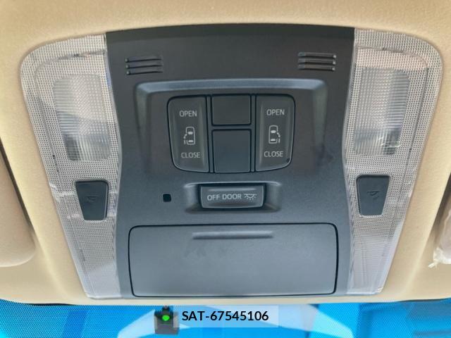 Toyota VELLFIRE 2015-05 8210801-22