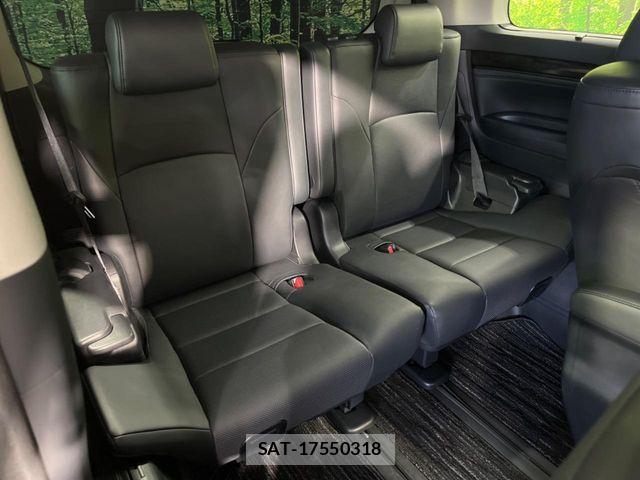 Toyota VELLFIRE 2018-08 8210777-9