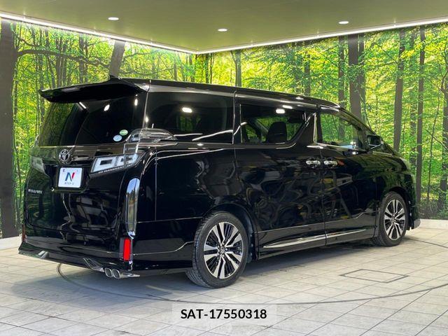Toyota VELLFIRE 2018-08 8210777-17