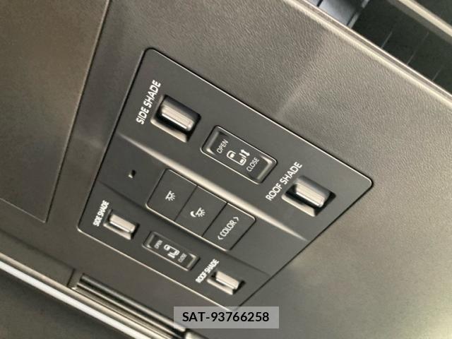 Toyota VELLFIRE 2025-08 8210772-29