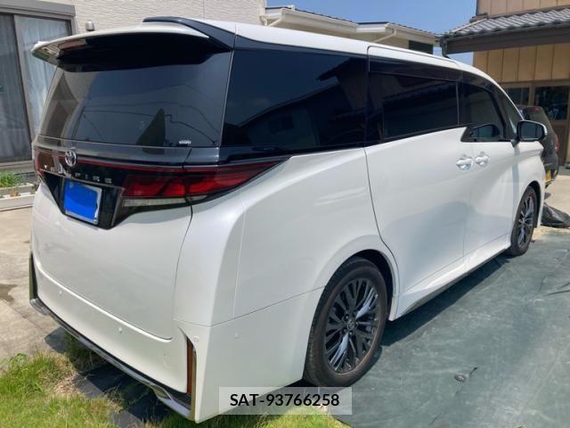 Toyota VELLFIRE 2025-08 8210772-3