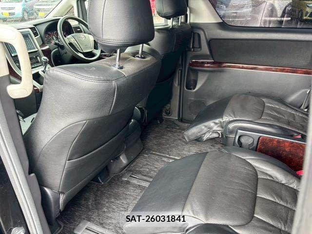 Toyota VELLFIRE 2012-03 8210802-14
