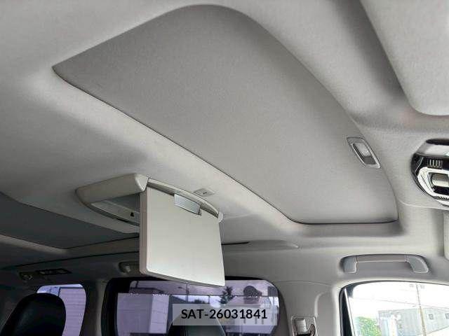Toyota VELLFIRE 2012-03 8210802-29