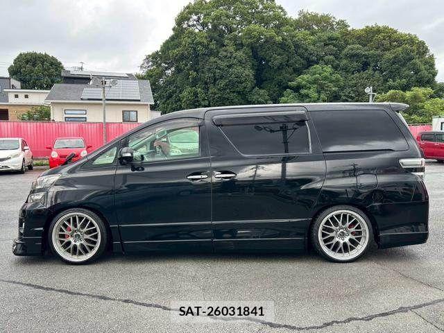 Toyota VELLFIRE 2012-03 8210802-3