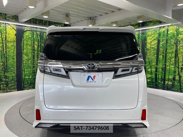Toyota VELLFIRE 2018-07 8210775-15